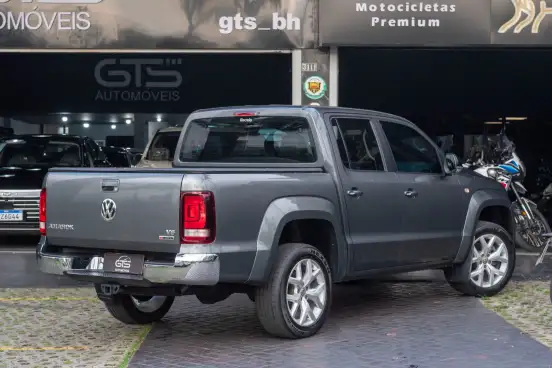 VOLKSWAGEN-AMAROK-3.0 V6 TDI DIESEL HIGHLINE CD 4MOTION AUTOMÁTICO VOLKSWAGEN-AMAROK-2021