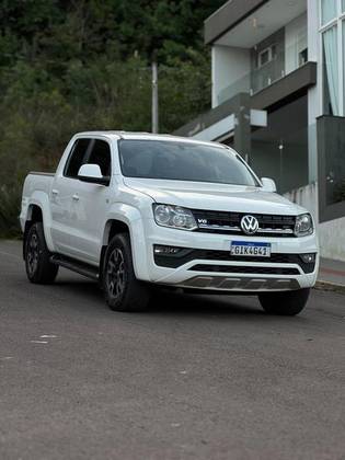 VOLKSWAGEN AMAROK 3.0 V6 TDI DIESEL COMFORTLINE CD 4MOTION AUTOMÁTICO