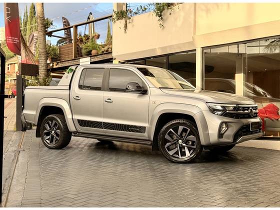 VOLKSWAGEN AMAROK 3.0 V6 TDI DIESEL EXTREME CD 4MOTION AUTOMÁTICO