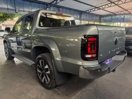 VOLKSWAGEN-AMAROK-3.0 V6 TDI DIESEL HIGHLINE CD 4MOTION AUTOMÁTICO VOLKSWAGEN-AMAROK-2024