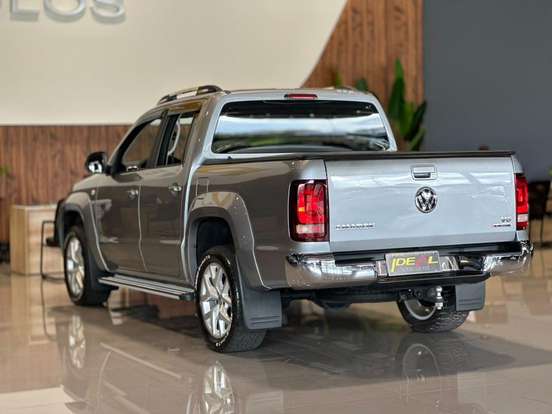VOLKSWAGEN-AMAROK-2024
