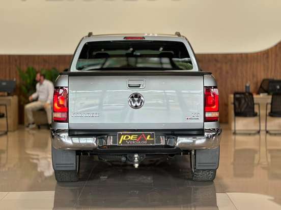 VOLKSWAGEN-AMAROK-2024