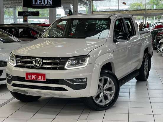 VOLKSWAGEN-AMAROK-2018