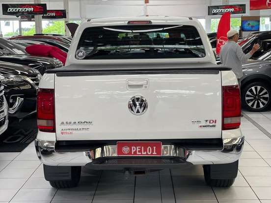 VOLKSWAGEN-AMAROK-2018