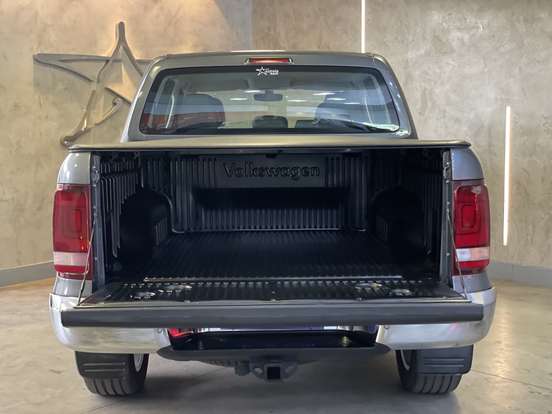 VOLKSWAGEN-AMAROK-2022