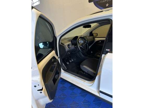VOLKSWAGEN-CROSS UP-1.0 TSI 12V FLEX 4P MANUAL VOLKSWAGEN-CROSS UP-2018
