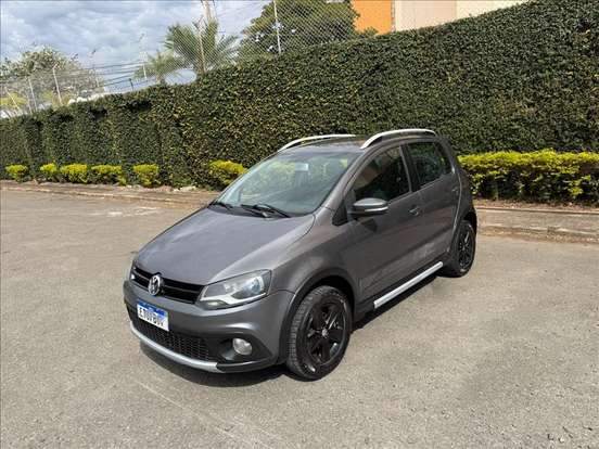 VOLKSWAGEN-CROSSFOX-1.6 MI FLEX 8V 4P MANUAL VOLKSWAGEN-CROSSFOX-2010