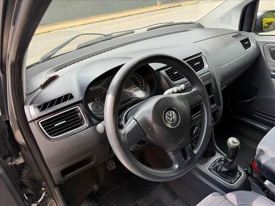 VOLKSWAGEN-CROSSFOX-1.6 MI FLEX 8V 4P MANUAL VOLKSWAGEN-CROSSFOX-2010
