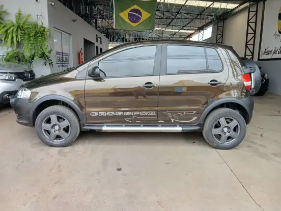 VOLKSWAGEN-FOX-2007