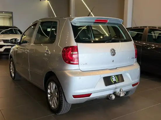 VOLKSWAGEN-FOX-1.6 MI BLUEMOTION 8V FLEX 2P MANUAL VOLKSWAGEN-FOX-2012