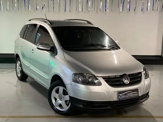 VOLKSWAGEN-FOX-1.6 MI PLUS 8V FLEX 4P MANUAL VOLKSWAGEN-FOX-2008