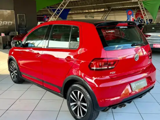 VOLKSWAGEN-FOX-1.6 MSI PEPPER 16V FLEX 4P AUTOMATIZADO VOLKSWAGEN-FOX-2015