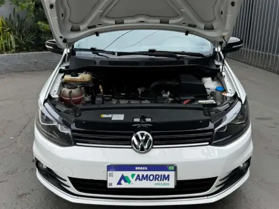 VOLKSWAGEN-FOX-1.6 MSI TOTAL FLEX CONNECT 4P MANUAL VOLKSWAGEN-FOX-2019