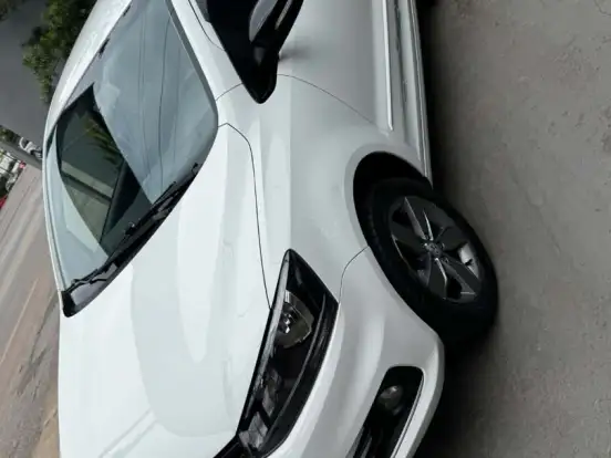 VOLKSWAGEN-FOX-1.6 MSI TOTAL FLEX CONNECT 4P MANUAL VOLKSWAGEN-FOX-2019