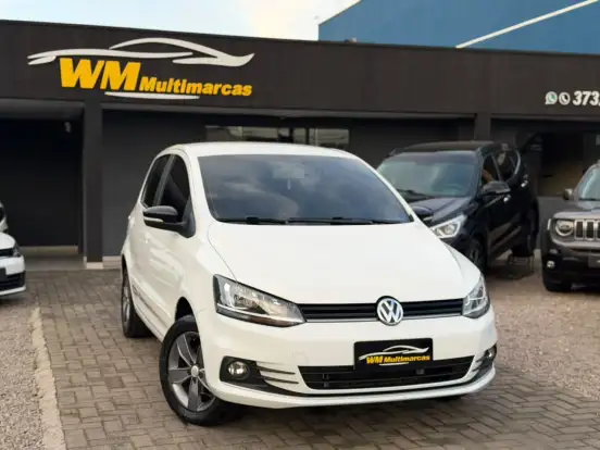 VOLKSWAGEN-FOX-2019