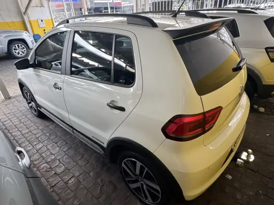 VOLKSWAGEN-FOX-1.6 MSI TOTAL FLEX XTREME 4P MANUAL VOLKSWAGEN-FOX-2019