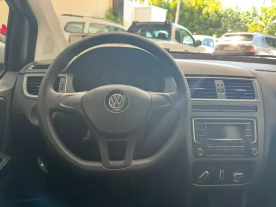 VOLKSWAGEN-FOX-1.6 MSI TRENDLINE 8V FLEX 4P MANUAL VOLKSWAGEN-FOX-2017