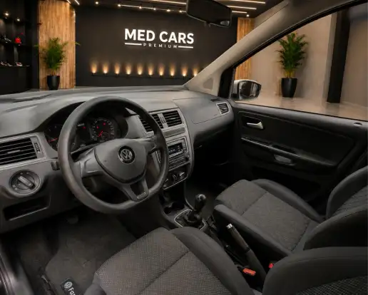 VOLKSWAGEN-FOX-2017