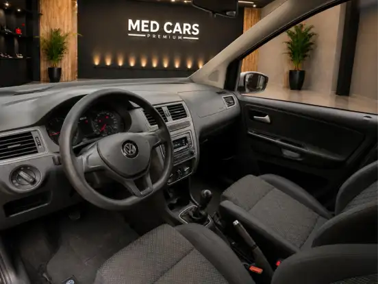 VOLKSWAGEN-FOX-1.6 MSI TRENDLINE 8V FLEX 4P MANUAL VOLKSWAGEN-FOX-2017