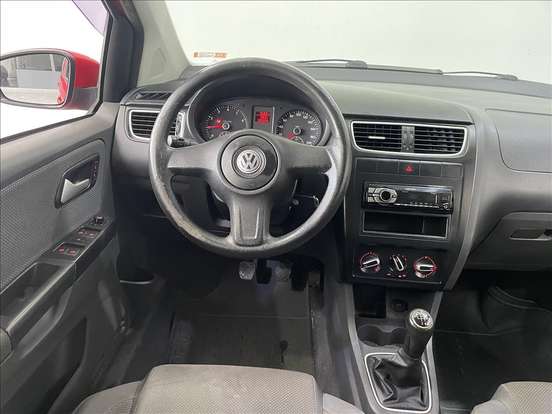 VOLKSWAGEN-FOX-2011