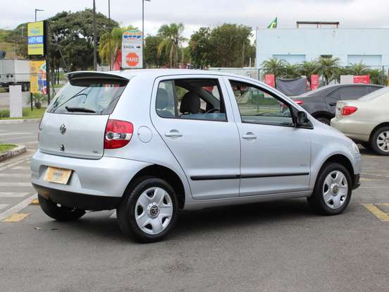 VOLKSWAGEN-FOX-2009