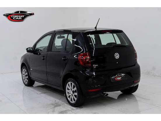VOLKSWAGEN-FOX-2013