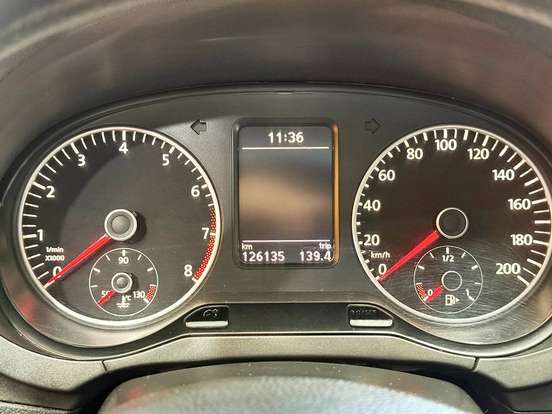 VOLKSWAGEN-FOX-1.0 MI 8V FLEX 4P MANUAL VOLKSWAGEN-FOX-2013