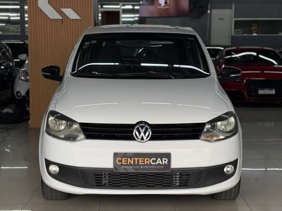 VOLKSWAGEN-FOX-1.0 MI SELEÇÃO 8V FLEX 4P MANUAL VOLKSWAGEN-FOX-2014