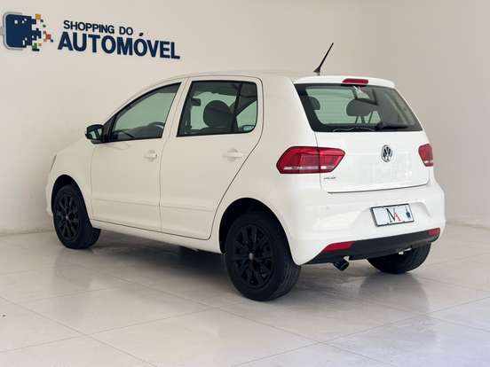 VOLKSWAGEN-FOX-1.0 MPI TRENDLINE 12V FLEX 4P MANUAL VOLKSWAGEN-FOX-2016