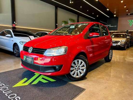 VOLKSWAGEN-FOX-1.6 MI 8V FLEX 4P AUTOMATIZADO VOLKSWAGEN-FOX-2014