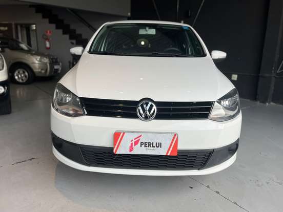 VOLKSWAGEN-FOX-1.6 MI 8V FLEX 4P AUTOMATIZADO VOLKSWAGEN-FOX-2012