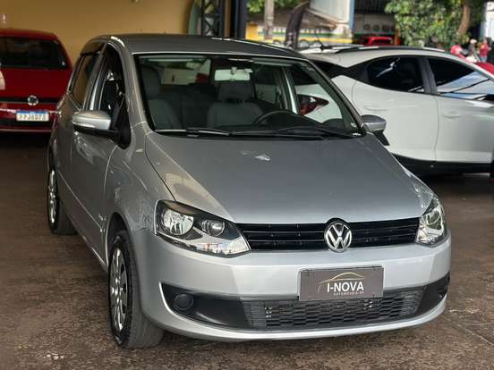 VOLKSWAGEN-FOX-1.6 MI 8V FLEX 4P MANUAL VOLKSWAGEN-FOX-2010
