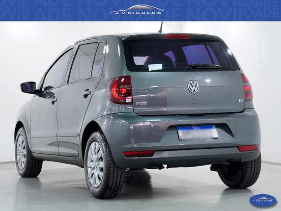 VOLKSWAGEN-FOX-2013