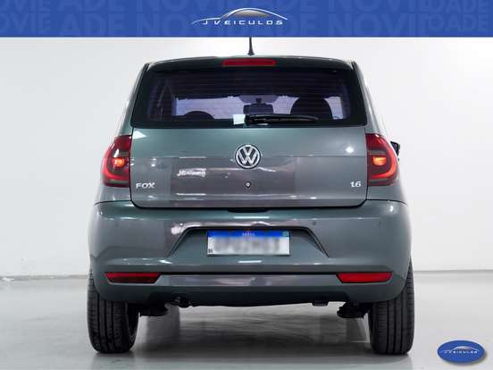 VOLKSWAGEN-FOX-2013