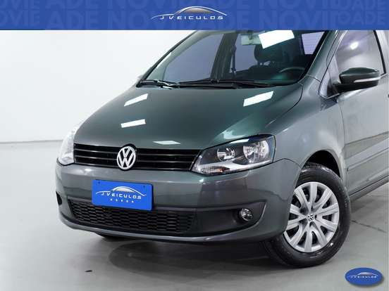 VOLKSWAGEN-FOX-2013