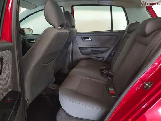 VOLKSWAGEN-FOX-1.6 MI 8V FLEX 4P MANUAL VOLKSWAGEN-FOX-2010