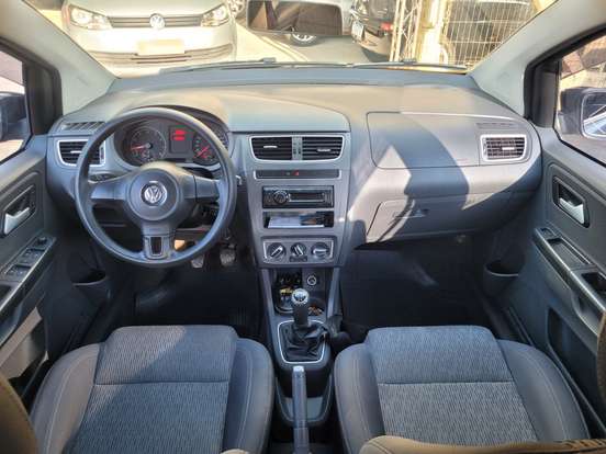 VOLKSWAGEN-FOX-1.6 MI 8V FLEX 4P MANUAL VOLKSWAGEN-FOX-2014