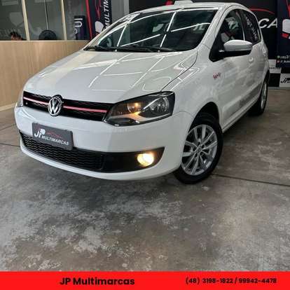 VOLKSWAGEN-FOX-2013