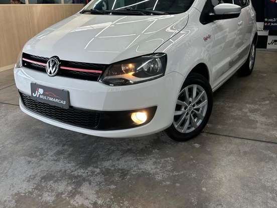 VOLKSWAGEN-FOX-1.6 MI ROCK IN RIO 8V FLEX 4P MANUAL VOLKSWAGEN-FOX-2013