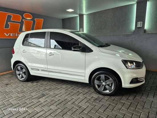 VOLKSWAGEN-FOX-2018
