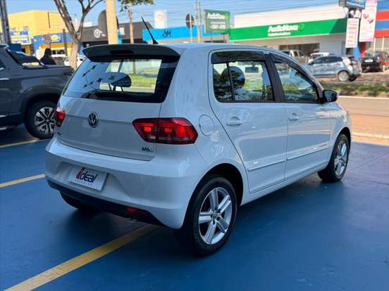 VOLKSWAGEN-FOX-1.6 MSI COMFORTLINE 8V FLEX 4P MANUAL VOLKSWAGEN-FOX-2016