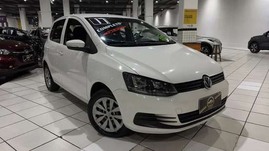 VOLKSWAGEN-FOX-2017