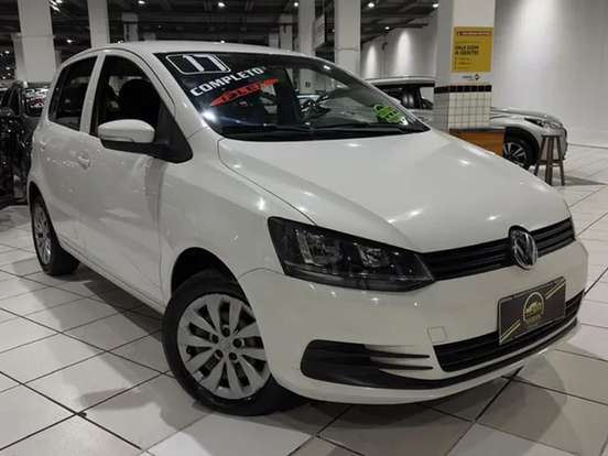 VOLKSWAGEN-FOX-1.6 MSI COMFORTLINE 8V FLEX 4P MANUAL VOLKSWAGEN-FOX-2017