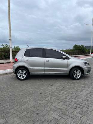 VOLKSWAGEN-FOX-2017