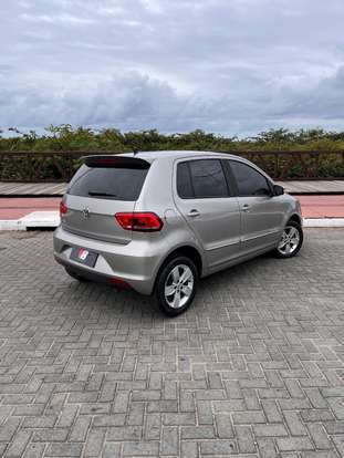 VOLKSWAGEN-FOX-2017