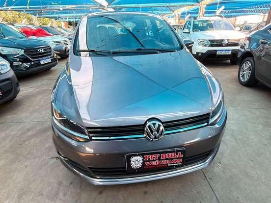 VOLKSWAGEN-FOX-2017