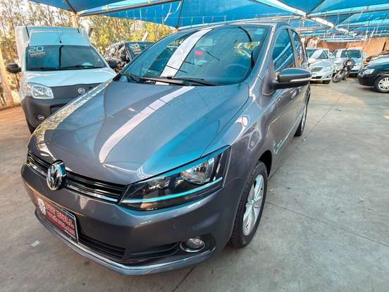 VOLKSWAGEN-FOX-2017
