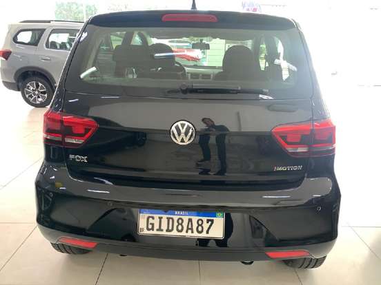 VOLKSWAGEN-FOX-1.6 MSI TOTAL FLEX CONNECT 4P I-MOTION VOLKSWAGEN-FOX-2018