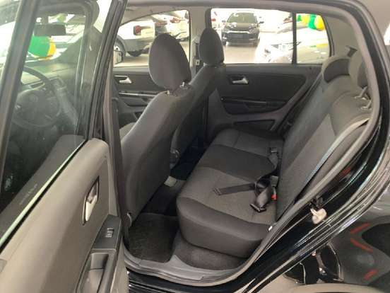 VOLKSWAGEN-FOX-1.6 MSI TOTAL FLEX CONNECT 4P I-MOTION VOLKSWAGEN-FOX-2018