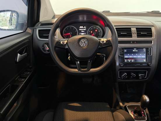 VOLKSWAGEN-FOX-1.6 MSI TOTAL FLEX CONNECT 4P I-MOTION VOLKSWAGEN-FOX-2019